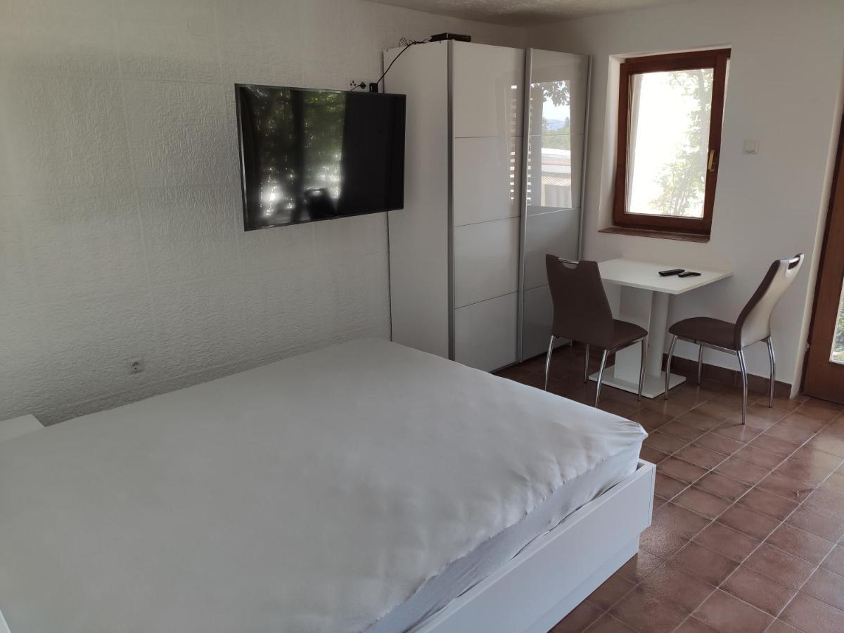 2 Minutes To The Beach Ev Station Available Crikvenica Exteriör bild